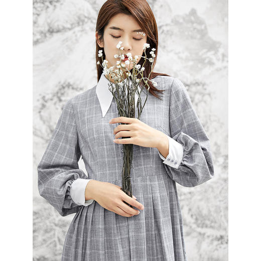 famecoco范可儿法式连衣裙小众收腰气质中长款F208FA008 商品图1