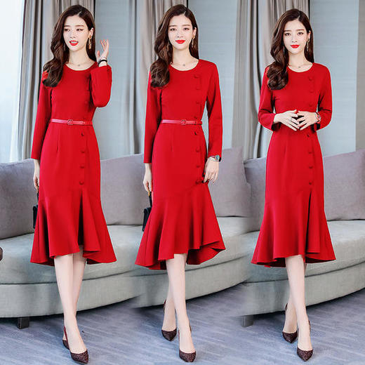 WZNH-BBL8112-1新款纯色长袖修身百搭圆领连衣裙 商品图1