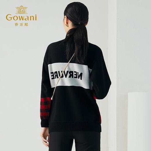 乔万尼秋冬新款中长款羊毛圆领套头个性字母图案飒爽时尚毛衫ES4M385 商品图3