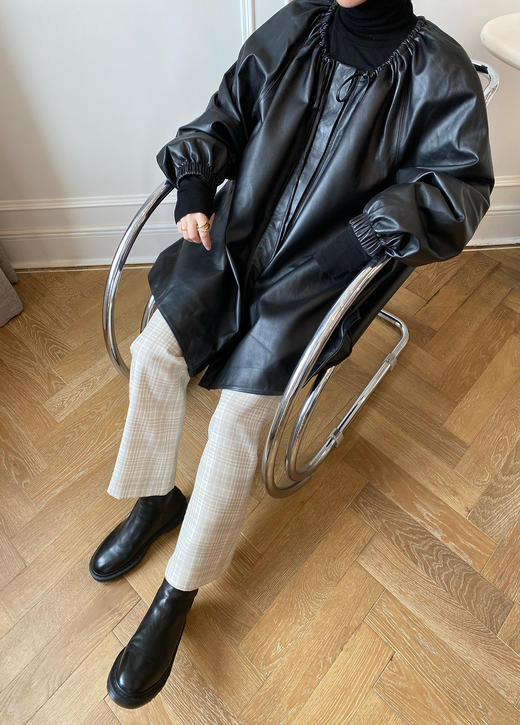 HIDEMI小羊皮抽绳设计感厚款大衣 商品图9