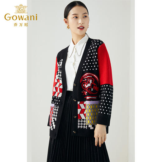 乔万尼秋冬新款纯羊毛防寒保暖拼接针织米奇图案趣味减龄开衫ES4M382 商品图2