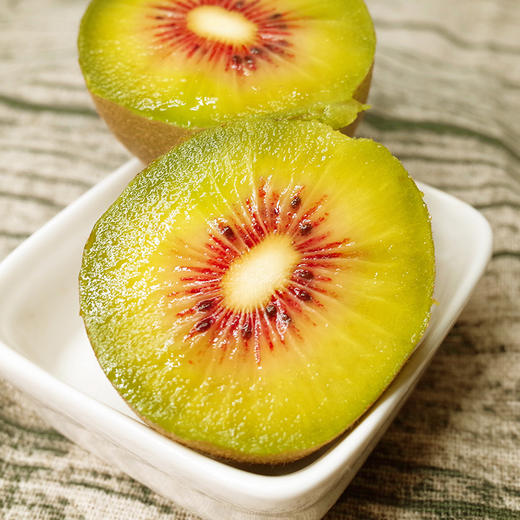 【爆浆甜蜜】蒲江红心猕猴桃 果肉细嫩 好吃到爆 超补维C  顺丰包邮 商品图7