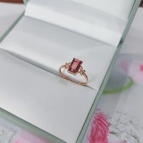 18K镶嵌碧玺戒指