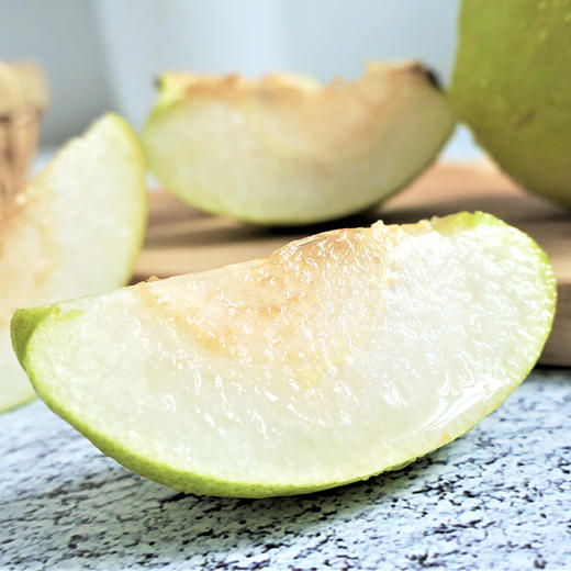 #2月6日至16日暂不发货#【新疆贡品】库尔勒香梨 新鲜当季 脆嫩爽口 汁多无渣 清甜滋润 秋天也不干燥 商品图6