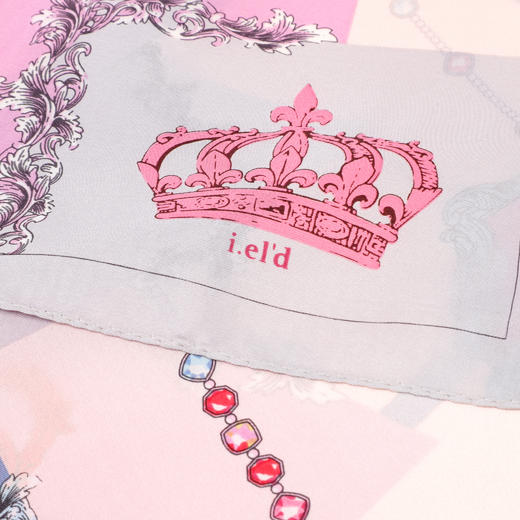 ield品牌 出口韩国 桑蚕丝时尚印花方巾 商品图6