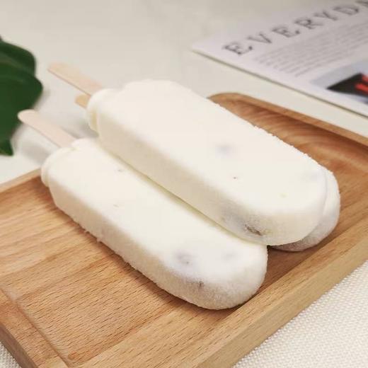 伟艳美牛奶提子雪糕72g