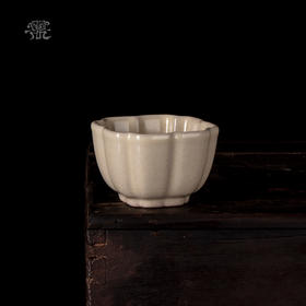 问鼎哥窑传世款葵扇杯