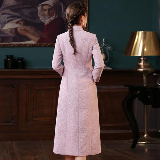 XGT2452冬季新款改良复古提花文艺绣花民族风唐装旗袍大衣 商品图4