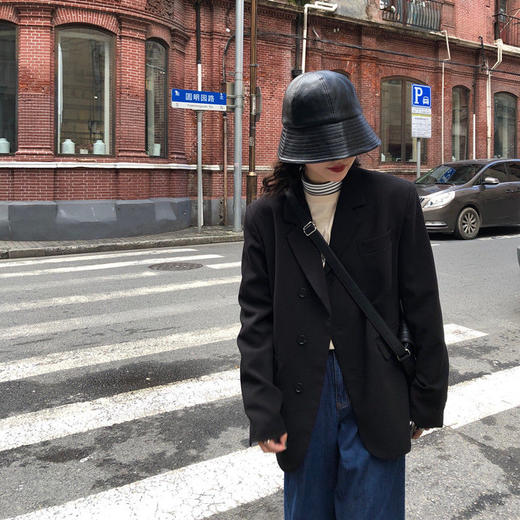 黑色西装外套女秋冬新款韩版宽松时尚单排扣卡其色白色西服 商品图3