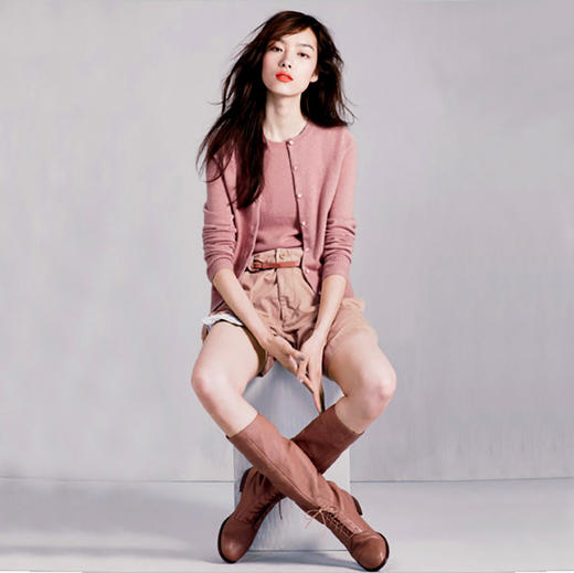 新色出货| JC经典纯羊绒背心开衫套装 仅有XL（适合日常L码） 商品图4