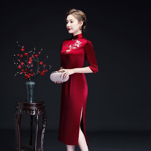 上海旗袍厂LHS-2026高端婚宴新款中国风改良大码旗袍连衣裙喜婆婆旗袍礼服 商品图3