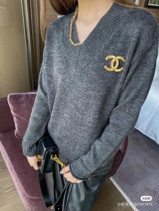 chanel香奈儿100羊毛20ss秋冬新款v领金属logovintage毛衣女
