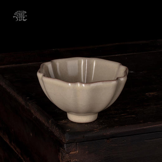 问鼎哥窑传世款葵盏杯 商品图3