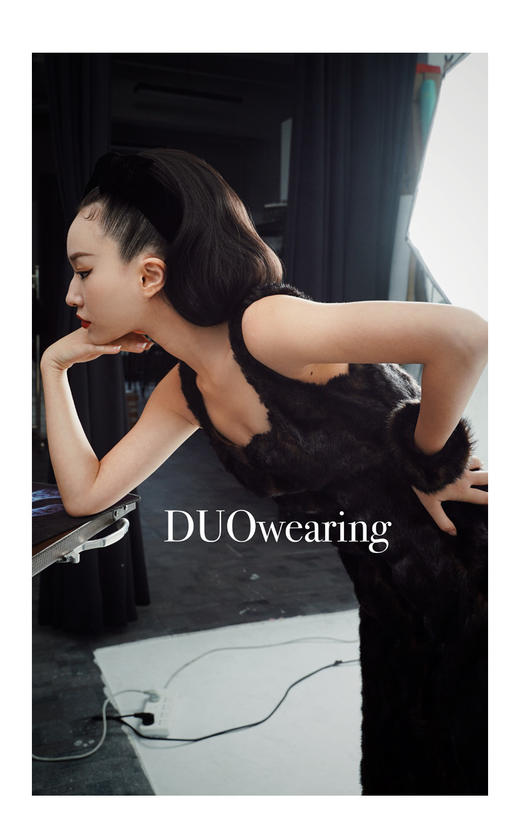 新派优雅连衣裙 商品图0