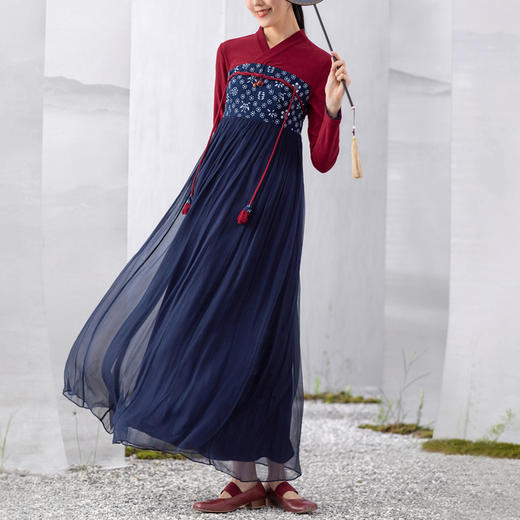 【林栖设计小店】蓝印花布系列2021春季新款交襟领纯棉拼真丝复古连衣裙襦裙女 商品图4