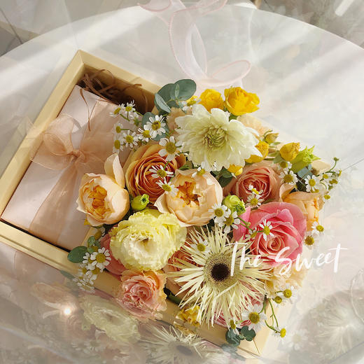 惊喜 · 礼物花盒 商品图1