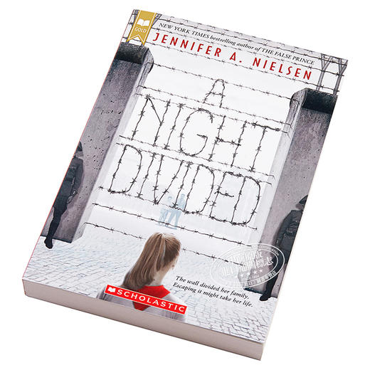 【中商原版】分离之夜 英文原版 A Night Divided 历史小说 Jennifer A Nielsen 商品图2