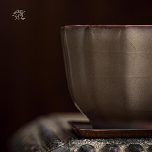 问鼎哥窑致巧款菩提杯 商品图2