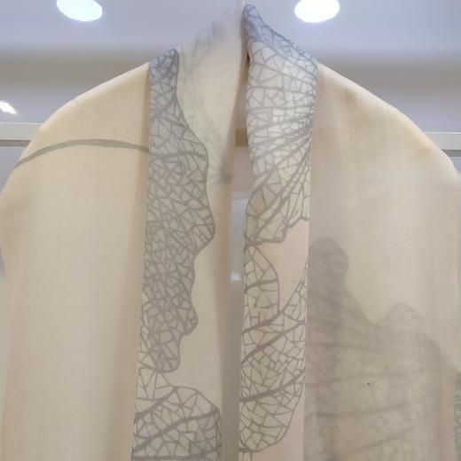 2F伊点羊绒围巾 商品图0