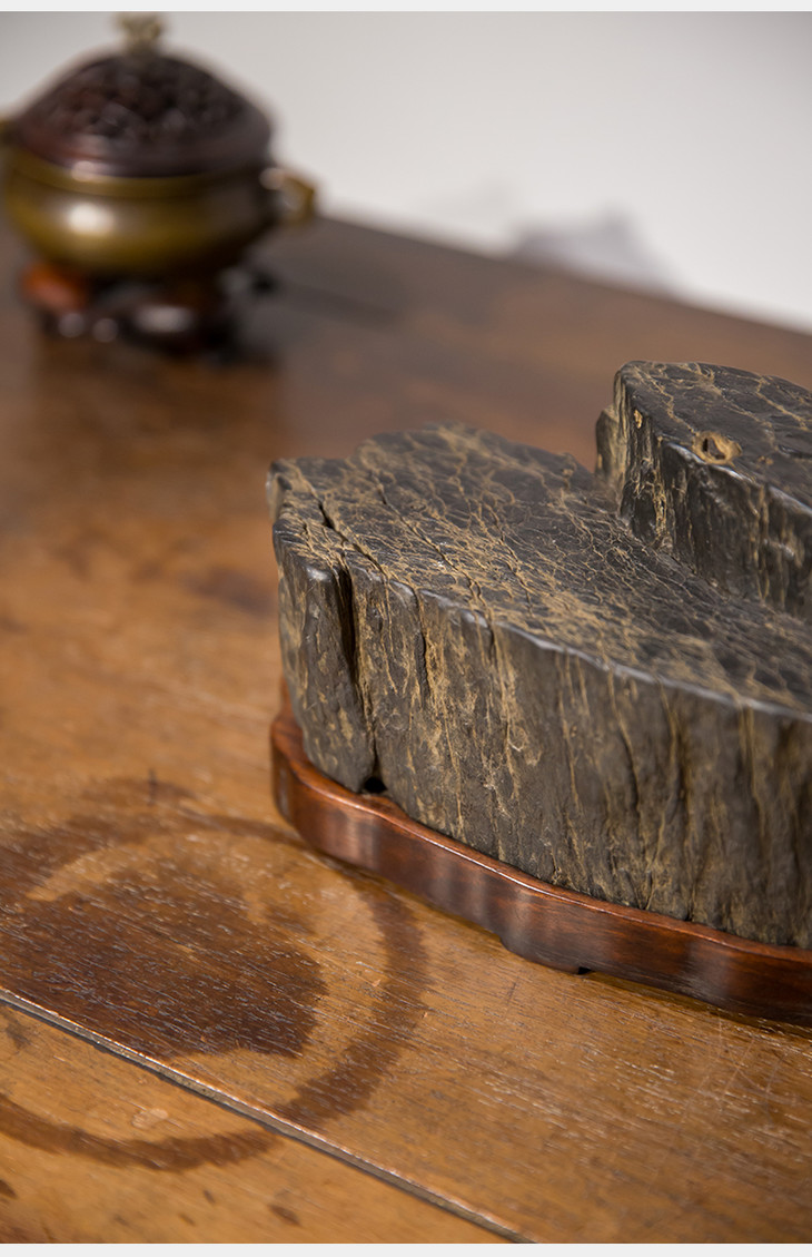 清灵璧小方壶贡石