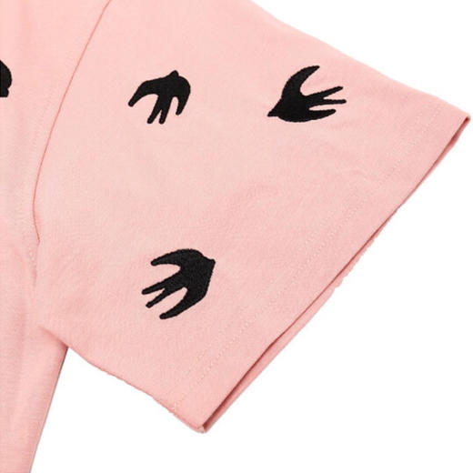 MCQ 麦昆 年秋冬新品女裙粉红色飞燕刺绣棉质宽松连衣裙 粉色 583307 ROR60 5701 商品图3