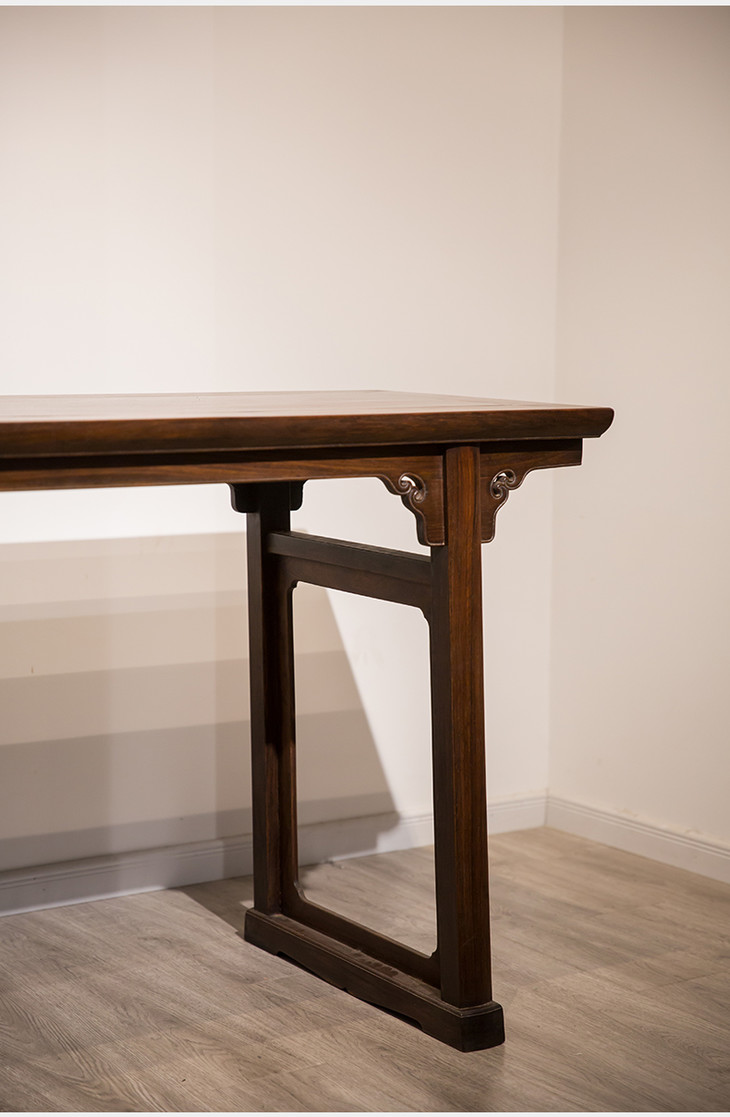 清代红木夹头榫如意云纹大条案