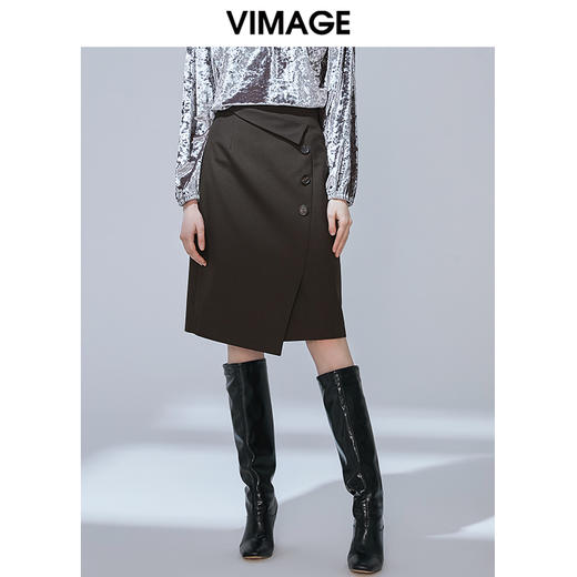 VIMAGE纬漫纪冬款简约显瘦纽扣装饰不对称包臀半身裙女裙V1406033 商品图0