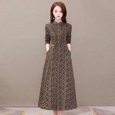 WE-JKL251 加绒加厚碎花中长款气质修身显瘦过膝优雅连衣裙女2020冬季新款 商品图1