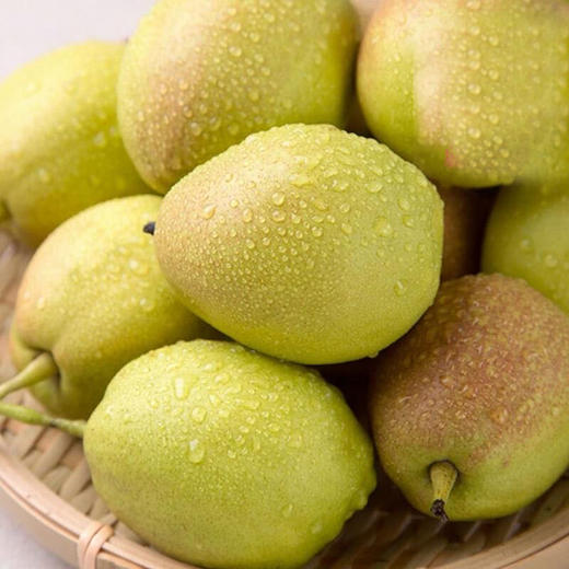 百梨挑一｜『新疆库尔勒香梨』 梨中珍品·现摘现发·又甜又多汁，嫩到带皮啃！ 商品图0