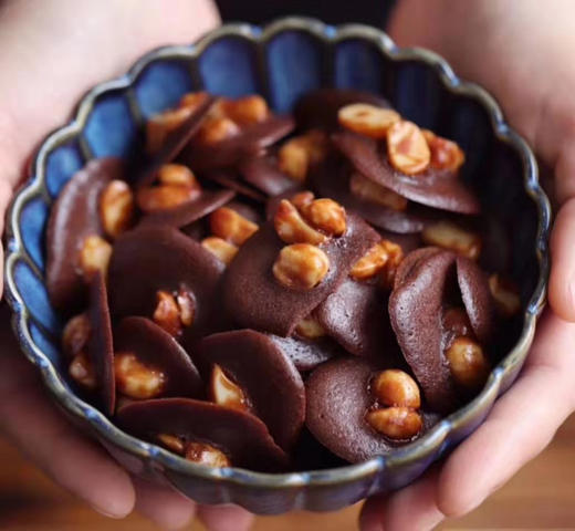 狮子家-巧克力脆脆礼盒 高品质夏威夷果 进口巧克力 坚果制品下午茶点 送礼推荐 进口材料（罐子随机） 商品图1