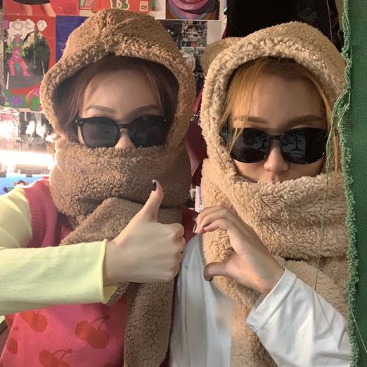 JENNIE同款 小熊帽子围巾 杏色/棕色 冬天超暖和还好看 商品图8