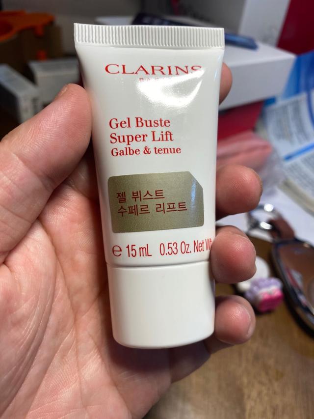 Clarins 娇韵诗 Gel Buste胸部调节啫喱按摩霜 15ml 孕妇可用JPY带授权招加盟代理