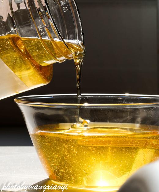 一蜂情书. 一罐好蜜｜蜂蜜🍯来自长白深处的极致纯净｜长白深处高山森林里的老蜜.蜂蜜.封盖蜜. 商品图0