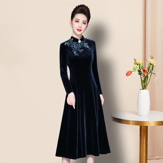 JY-DL8320贵夫人气质时尚大码丝绒时尚连衣裙 商品图3