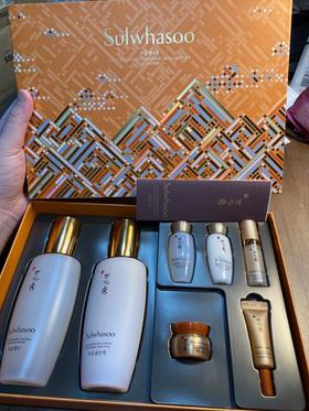 雪花秀 滋盈生护肤套盒 人参水乳两件 保湿滋润抗皱修复 包邮包税JPY带授权招加盟代理