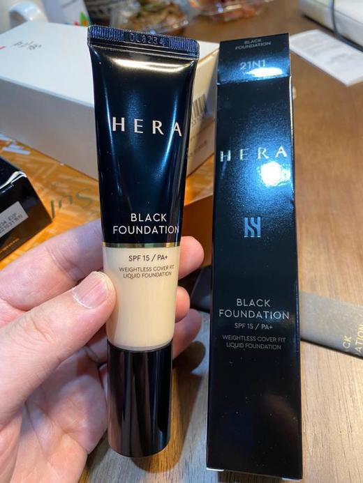 hera赫妍赫拉黑金粉底液持久水润保湿遮瑕轻薄裸妆防晒控油bb