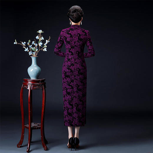 QQ-9792冬季新品复古修身中式礼服加绒祺袍 商品图4