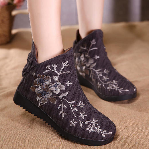 GFLX058冬季新款正版中国风绣花布棉靴 商品图0