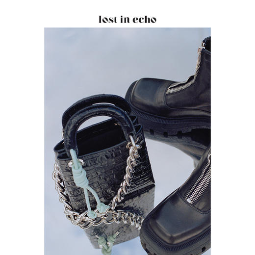 lost in echo绑带金属环扣小包 商品图0