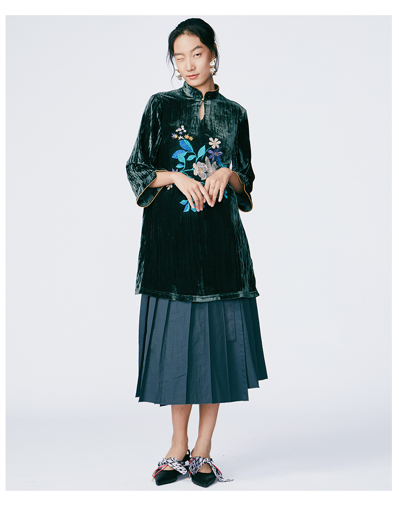 阿尤原创女装2020冬新品复古绣花时尚文艺上衣长旗袍a204w20290