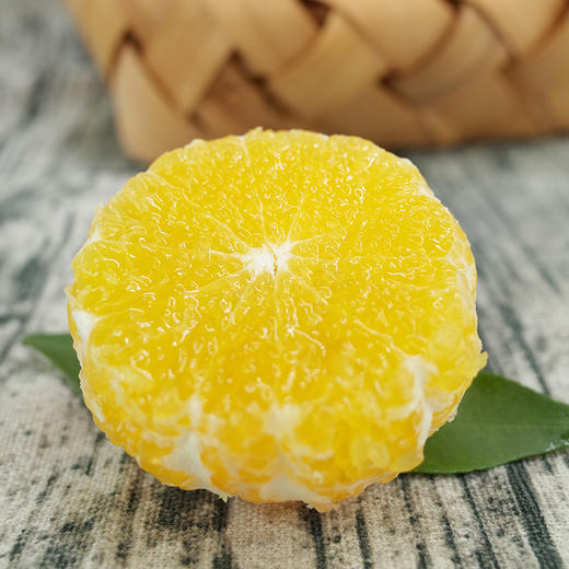 【武皇都爱】皇帝柑 御品贡品 爽脆化渣丹霞山脚下 长在树上的“爆汁橙” 商品图2