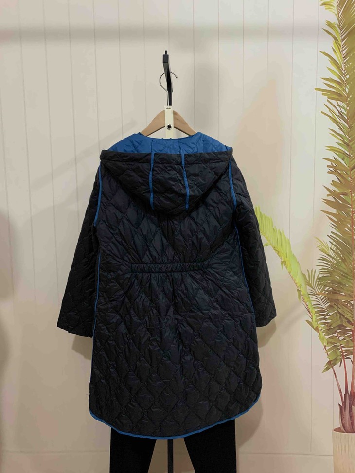 水淼大码女装轻薄羽绒服女胖妹妹2020冬装新款连帽显瘦羽绒衣1997