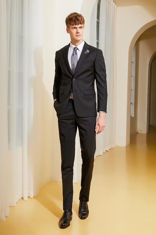 callisto纯黑全羊毛西服  FPBWJ115C 商品图3