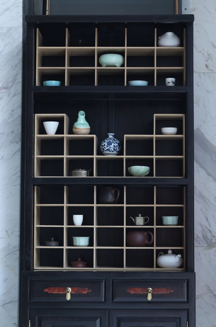 紫光檀金丝楠茶杯柜文玩柜红木柜(运费到付)