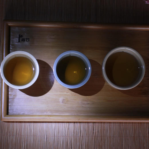 中华艺术家陈学昌作品 建水青花陶品茗杯 商品图2