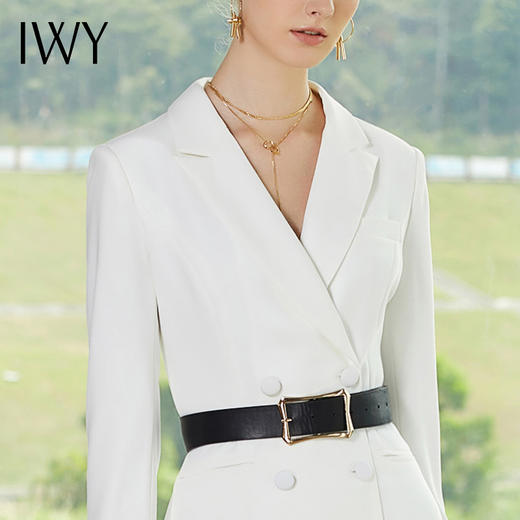 IWY/白色长袖西装连衣裙Q10396-W 商品图1