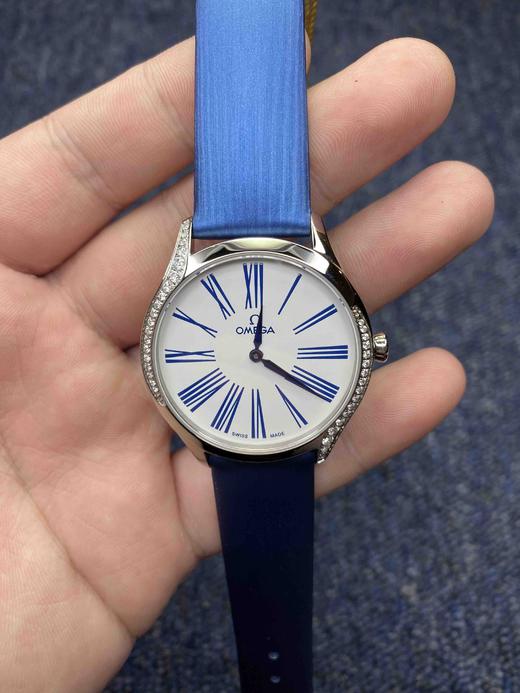 欧米茄新款碟飞名典系列 高版本女士石英腕表 表径36mm 商品图1