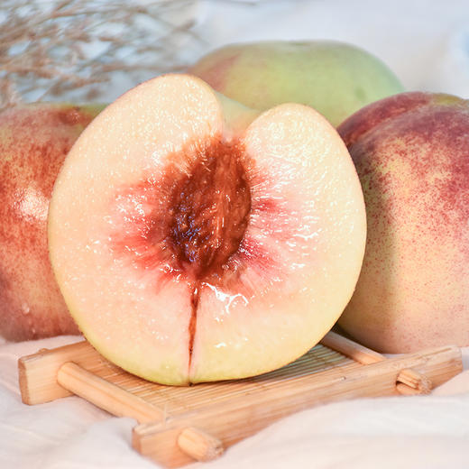 半岛士多 | 冬雪蜜桃 晚熟优质小蜜桃 新鲜脆甜,肉多细腻,清甜爽口