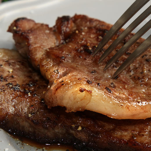 原切西冷牛排 纯血黑安格斯牛 真正谷饲300天 肉质紧实且嫩滑 奶香浓郁   澳洲进口原切 1公斤包邮装 顺丰冷链|百里食牛 1124 商品图2