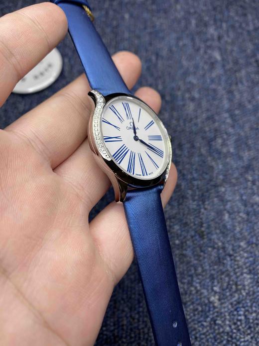 欧米茄新款碟飞名典系列 高版本女士石英腕表 表径36mm 商品图2